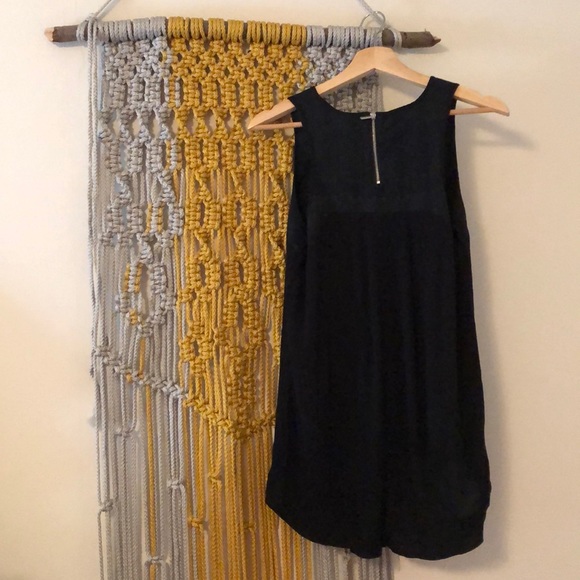 Mossimo top - Picture 2 of 3